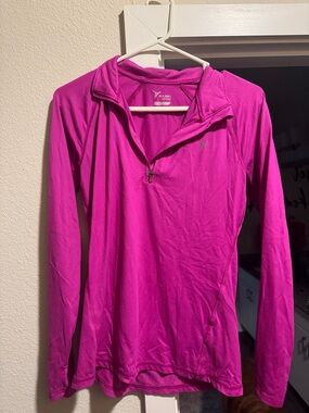 Old Navy Active Women's Bright Magenta Half-Zip Long Sleeve Top